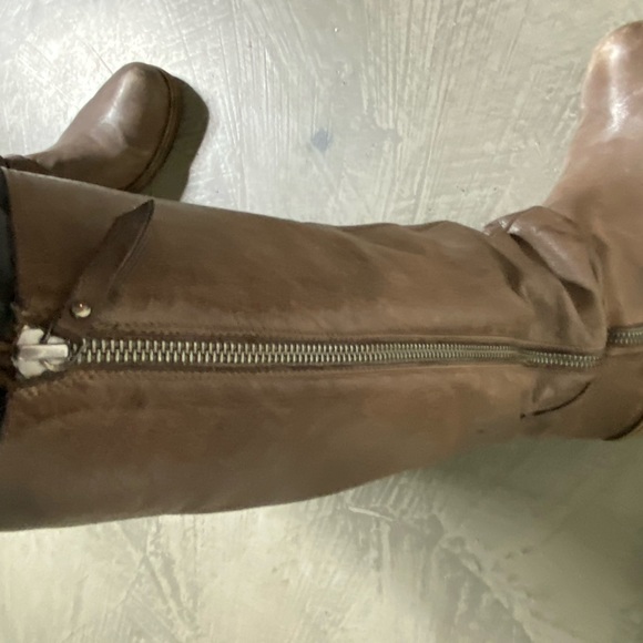 Vic Matè amazing🐎boots. Rugged look. Great heel hight. Strong leather🐎Sloutch - Picture 16 of 16